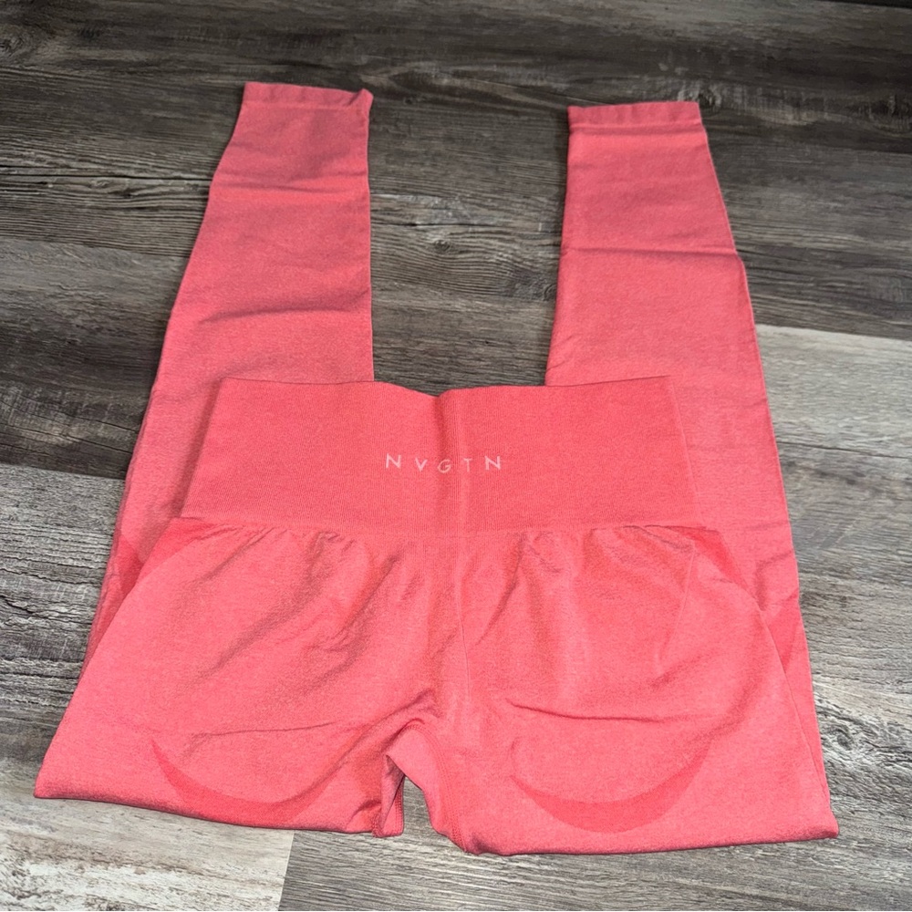 Nvgtn contour seamless leggings